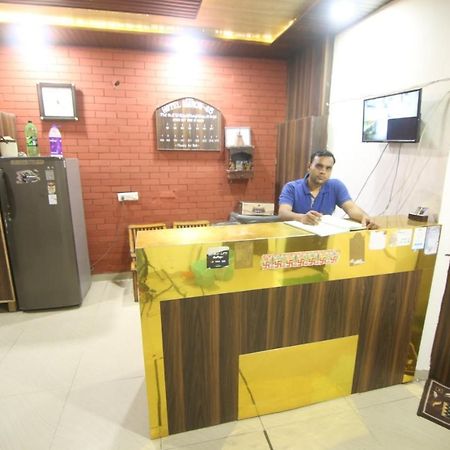 Hotel Amron45 Chandīgarh Zewnętrze zdjęcie