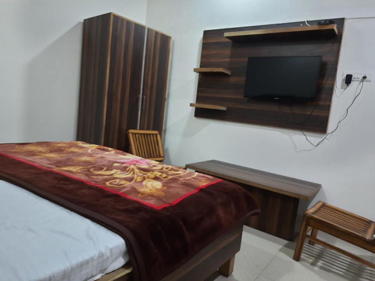 Hotel Amron45 Chandīgarh Zewnętrze zdjęcie