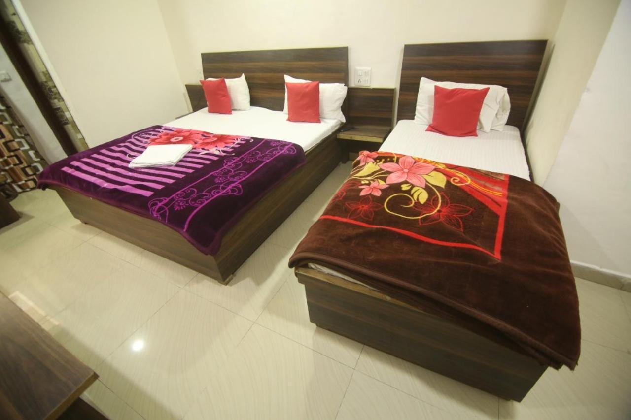 Hotel Amron45 Chandīgarh Zewnętrze zdjęcie