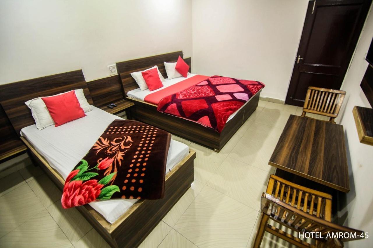 Hotel Amron45 Chandīgarh Zewnętrze zdjęcie