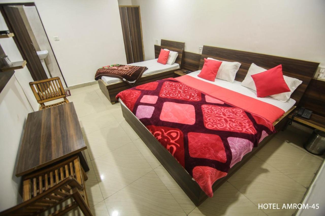 Hotel Amron45 Chandīgarh Zewnętrze zdjęcie